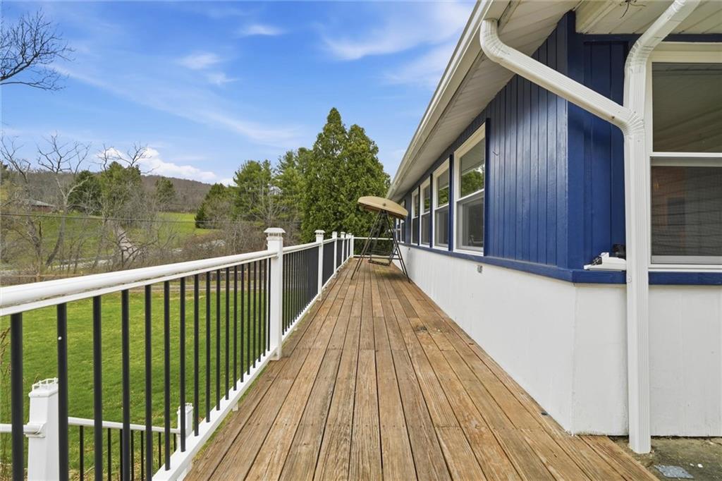 438 Lindsay Road Zelienople, PA 16063 - Photo 44 of 48