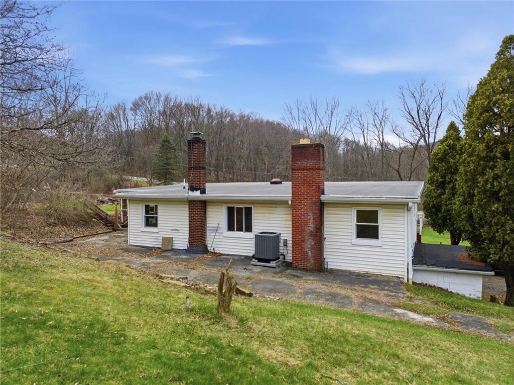 438 Lindsay Road Zelienople, PA 16063 - Photo 45 of 48