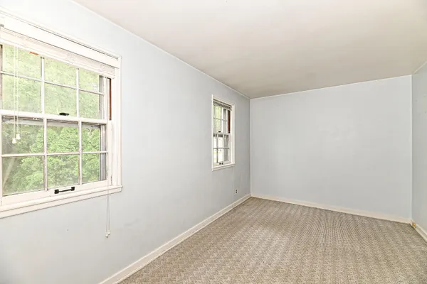 $259,000 | 5905 Dendron Lane, Greendale, WI 53129