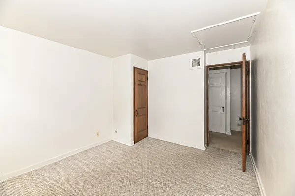 $259,000 | 5905 Dendron Lane, Greendale, WI 53129