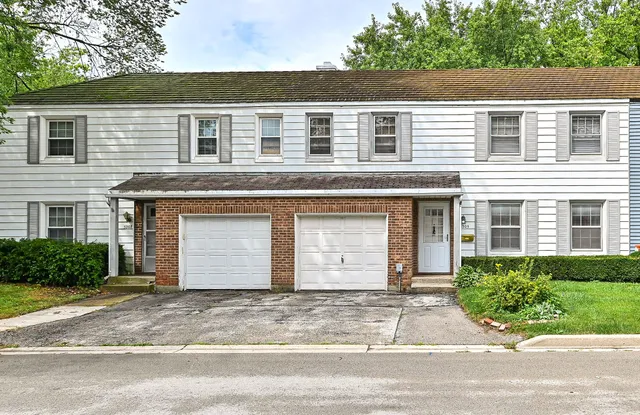 $259,000 | 5905 Dendron Lane, Greendale, WI 53129