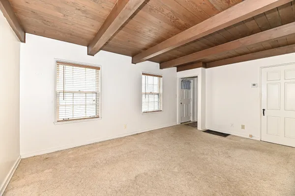 $259,000 | 5905 Dendron Lane, Greendale, WI 53129