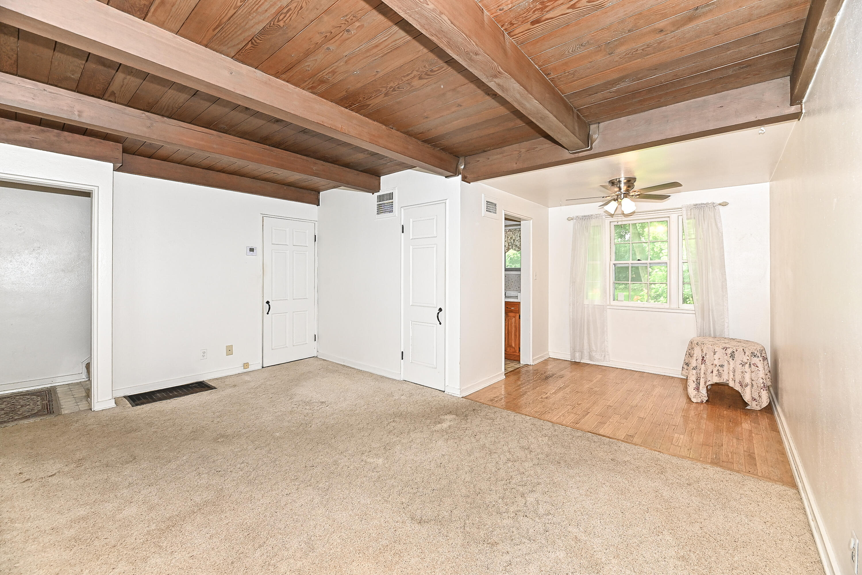 5905 Dendron Lane Greendale, WI 53129 - Photo 8 of 29 Dendron-8