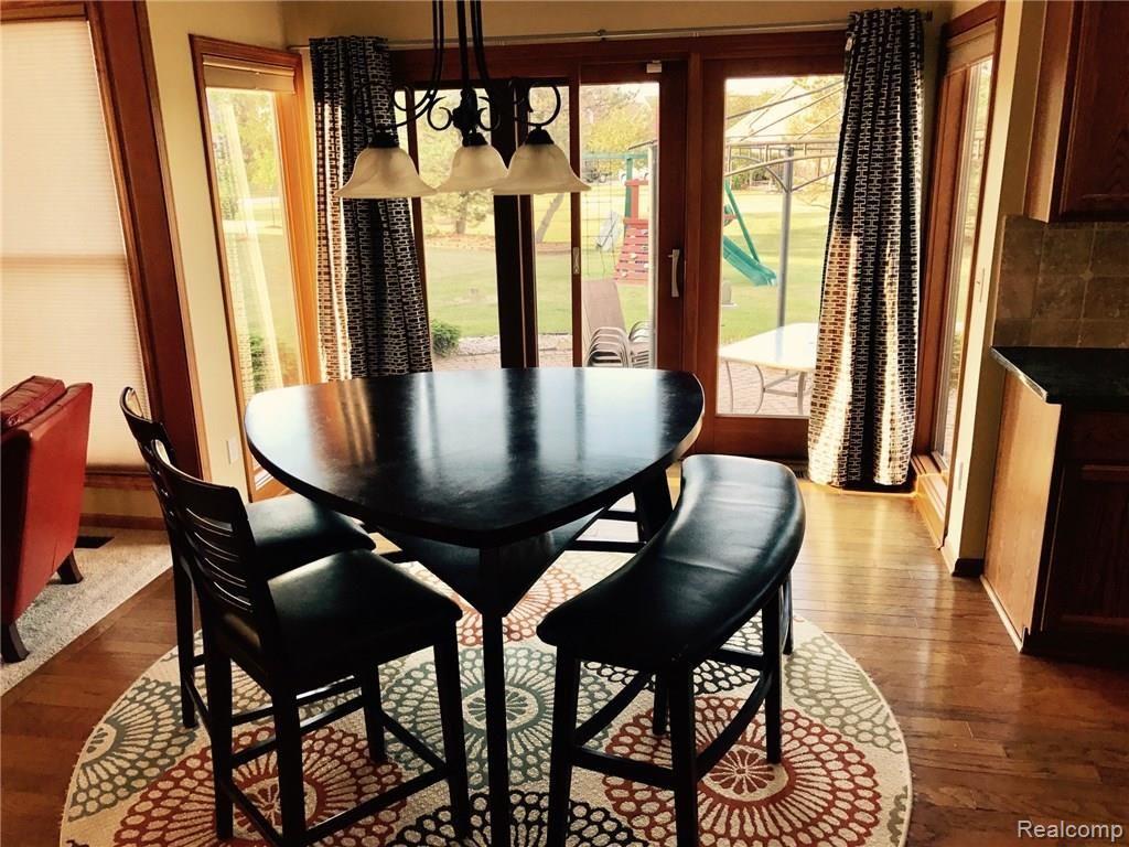 45308 Thornhill Road Canton, MI 48188 - Photo 9 of 30 9.jpg