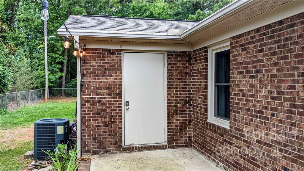 1943 Ebenezer Road Rock Hill, SC 29732 - Photo 18 of 21 Gallery Image 18