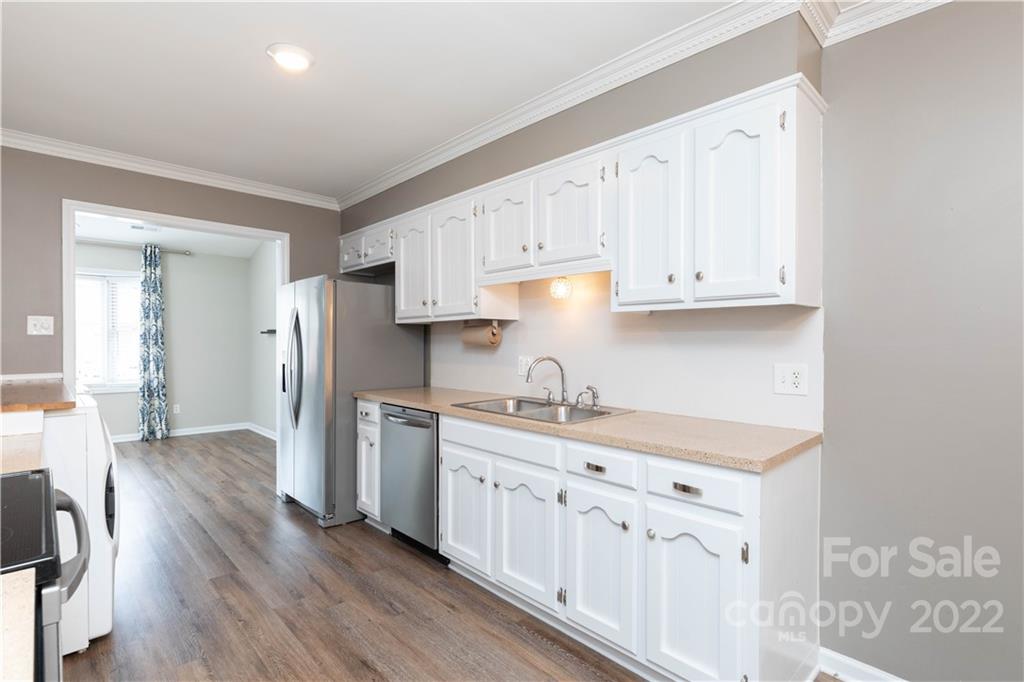1943 Ebenezer Road Rock Hill, SC 29732 - Photo 2 of 21 Gallery Image 2
