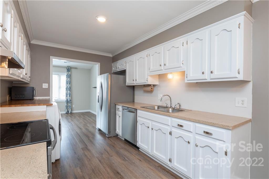 1943 Ebenezer Road Rock Hill, SC 29732 - Photo 8 of 21 Gallery Image 8