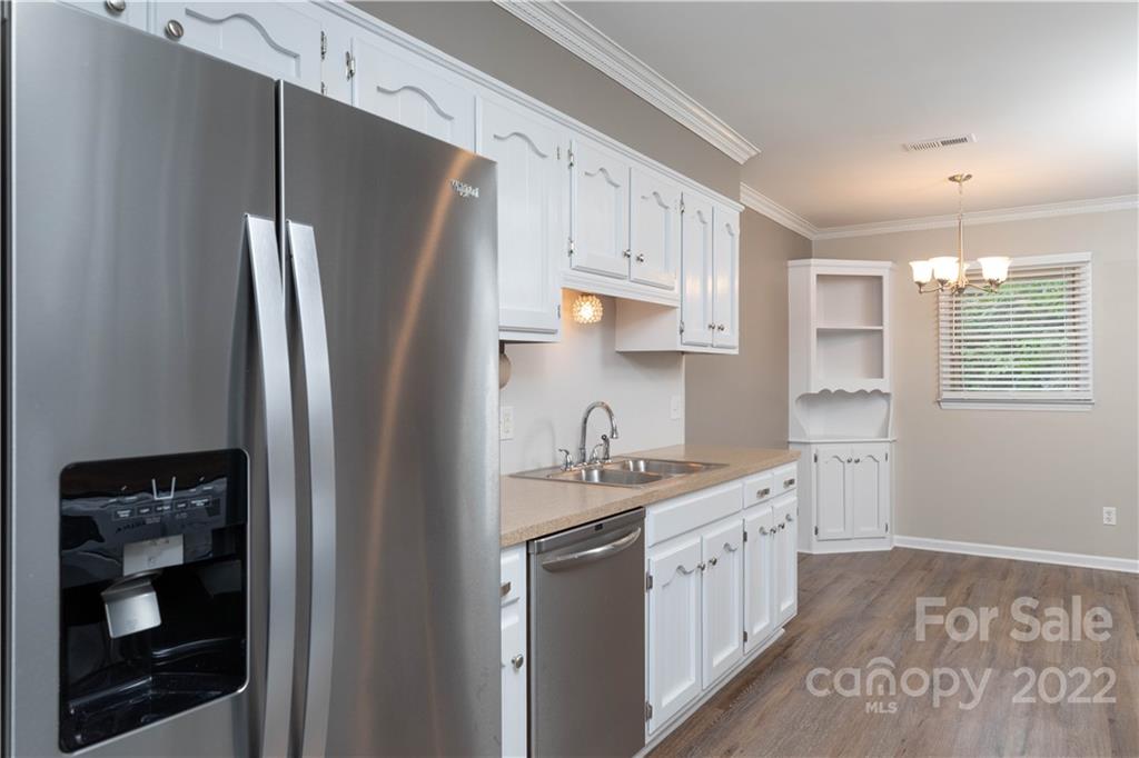 1943 Ebenezer Road Rock Hill, SC 29732 - Photo 9 of 21 Gallery Image 9