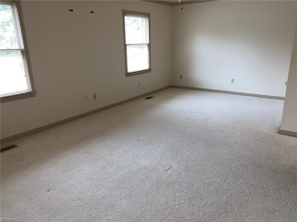 1007 Cherokee Court High Point, NC 27262 - Photo 20 of 24 Upstairs Bedroom