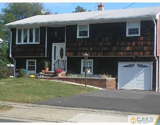a front view of house with yard