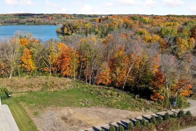 $550,000 | 1050 Old Long Lake Road, Long Lake, MN 55356