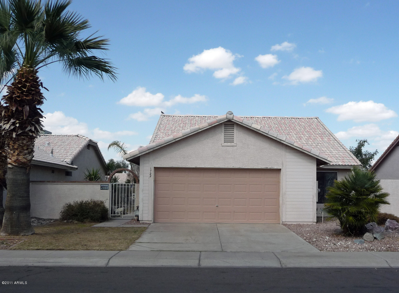 1722 East Fremont Road Phoenix, AZ 85042 - Photo 1 of 9 Front of House