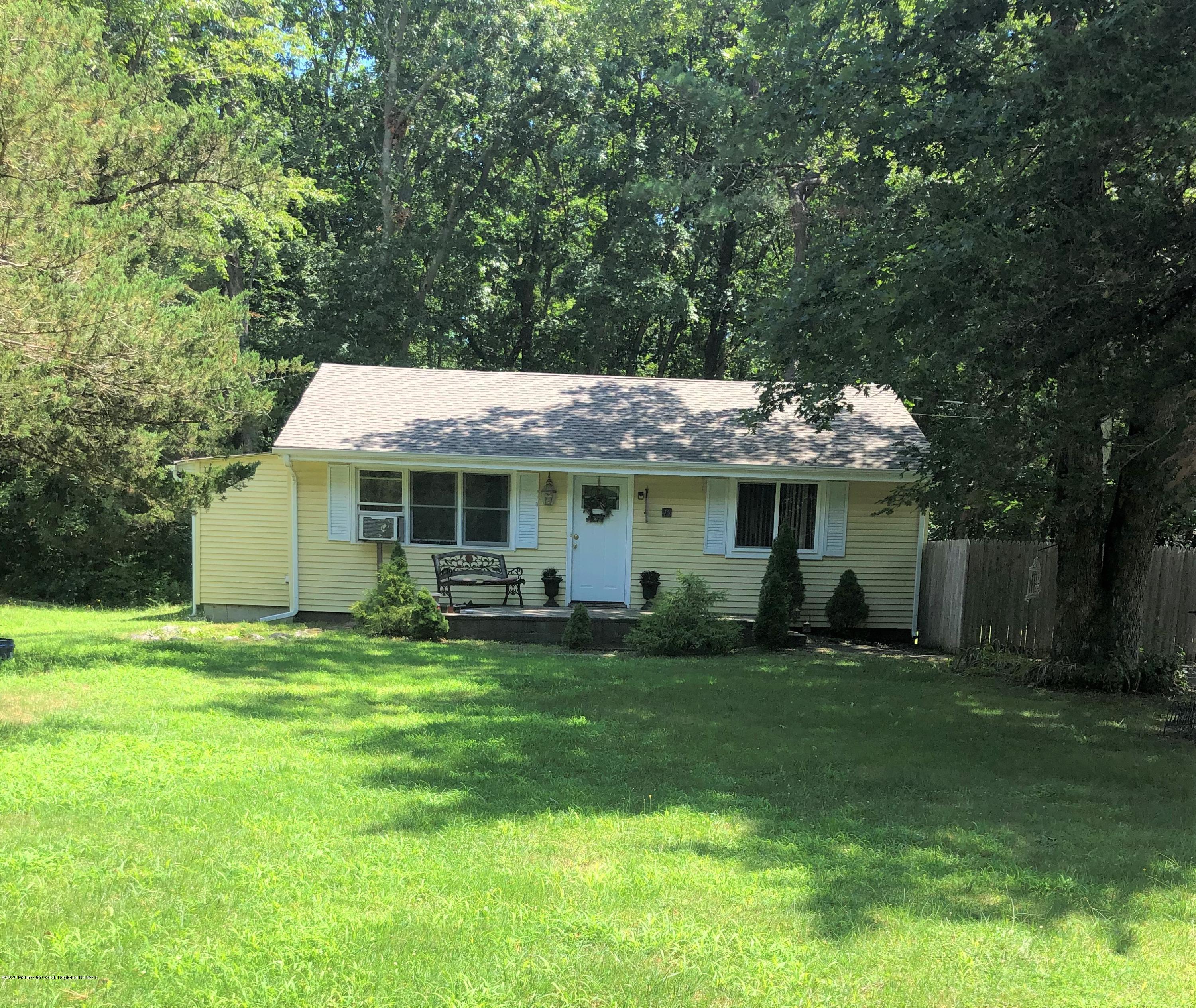 15 Spring Street Jackson, NJ 08527 - Photo 1 of 24 IMG_3936