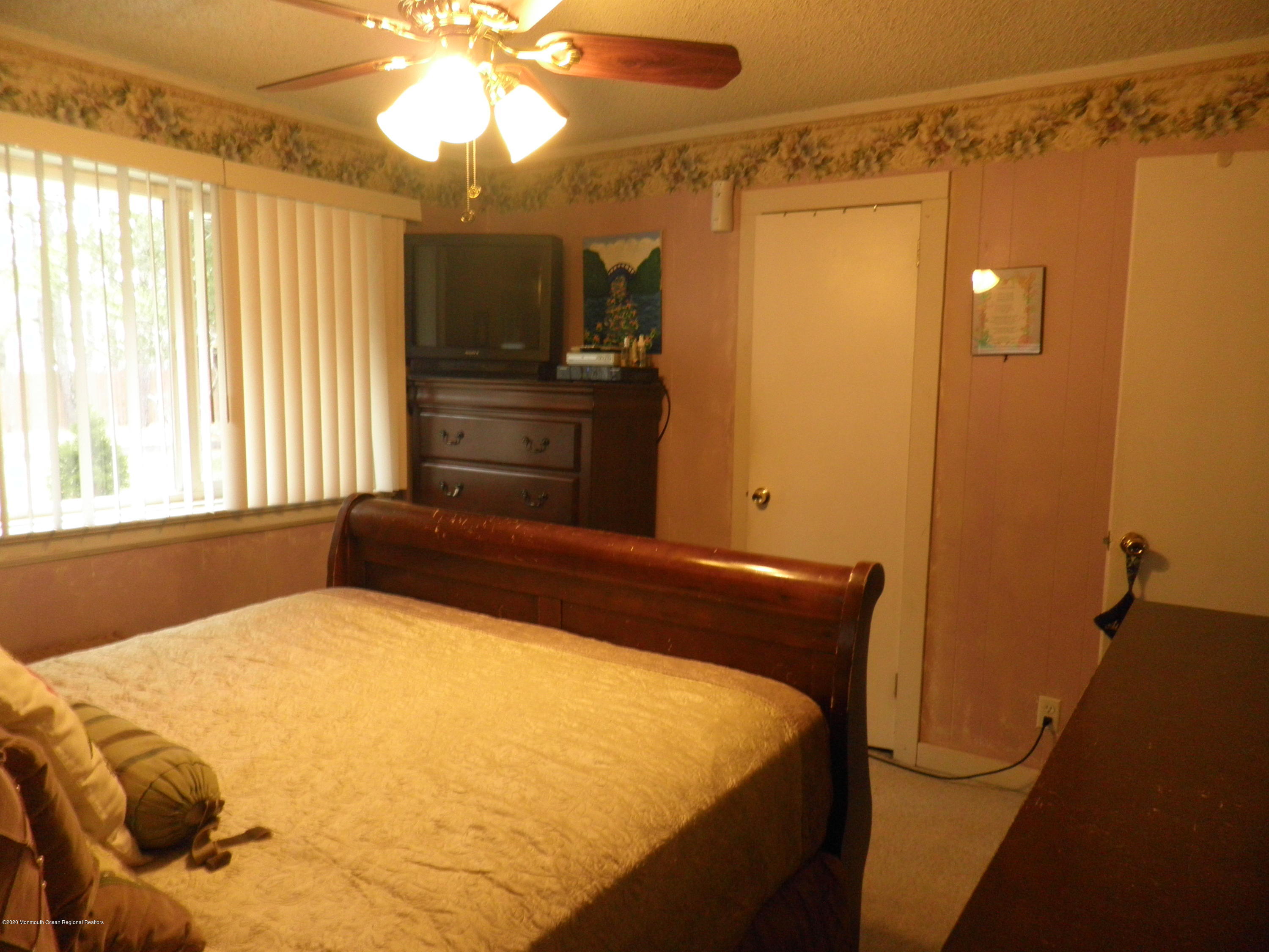 15 Spring Street Jackson, NJ 08527 - Photo 19 of 24 P1010021