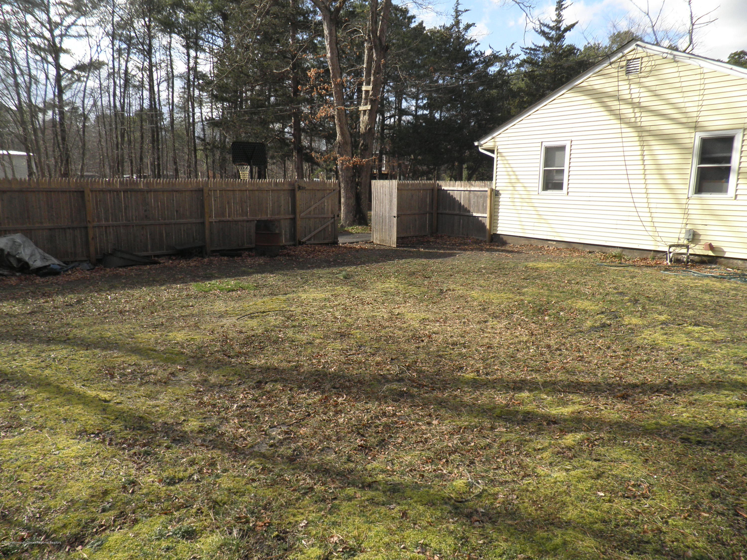 15 Spring Street Jackson, NJ 08527 - Photo 23 of 24 P1010024