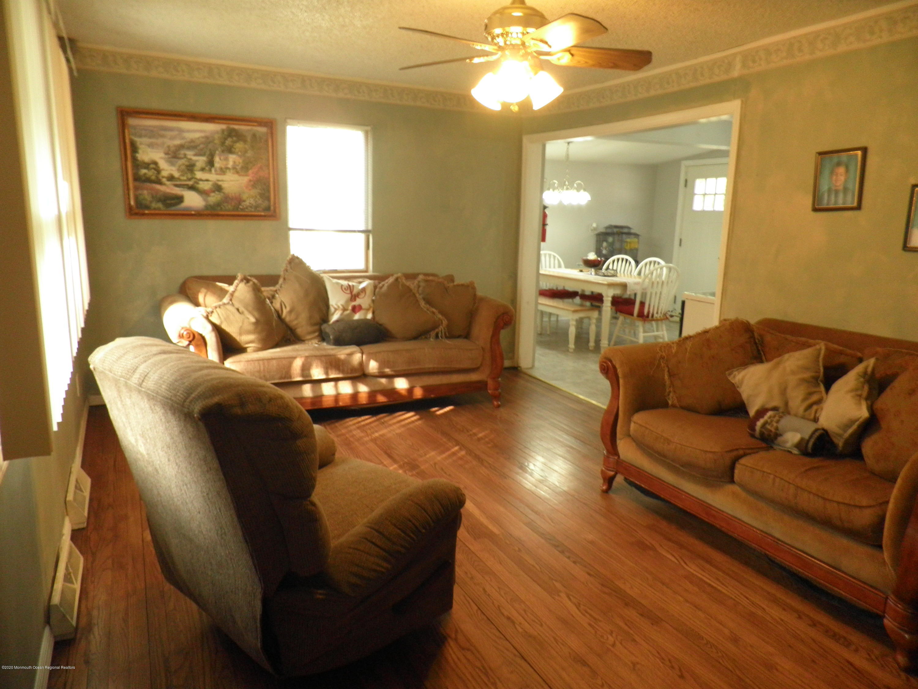 15 Spring Street Jackson, NJ 08527 - Photo 4 of 24 P1010006