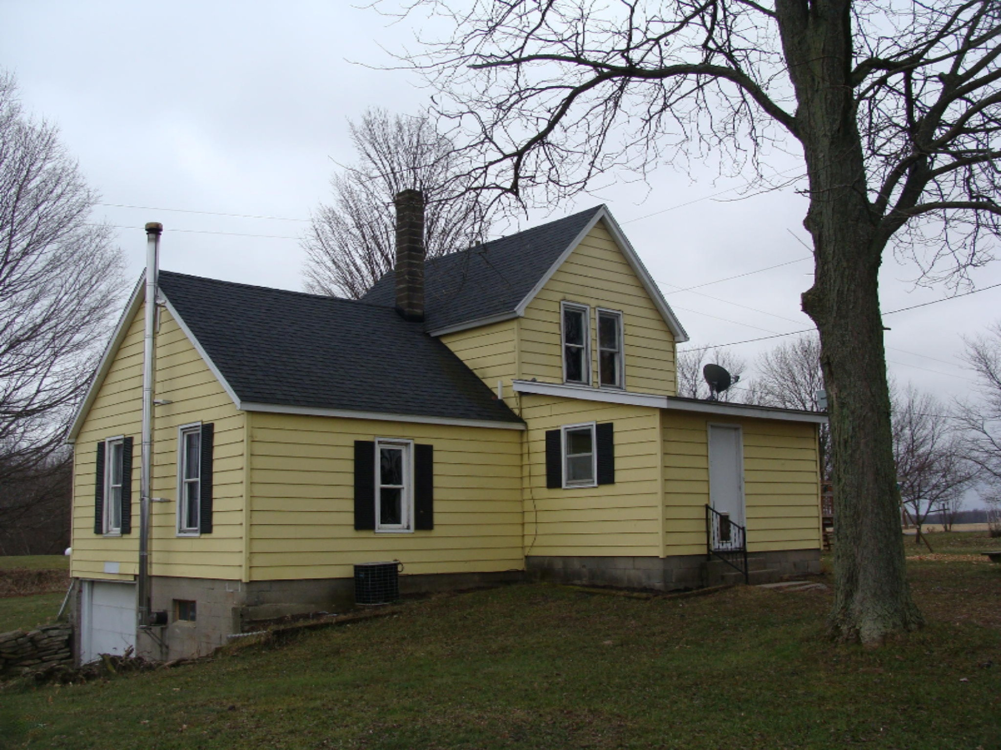 1587 Johnson Road Belding, MI 48809 - Photo 3 of 24 DSC07102