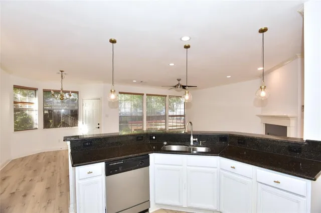 $2,000 | 1503 Natural Bridge Lane, Pflugerville, TX 78660