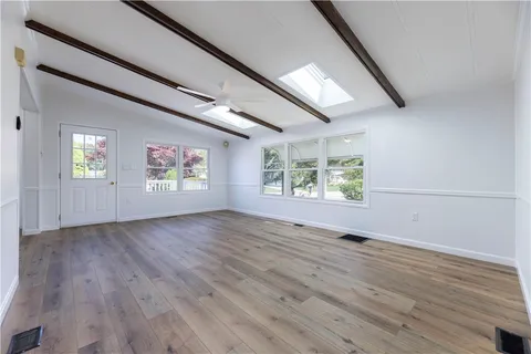 $379,000 | 108 Little Pond Road, South Kingstown, RI 02879