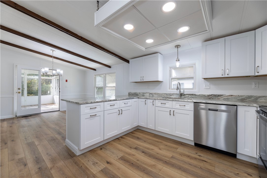 108 Little Pond Road South Kingstown, RI 02879 - Photo 9 of 36