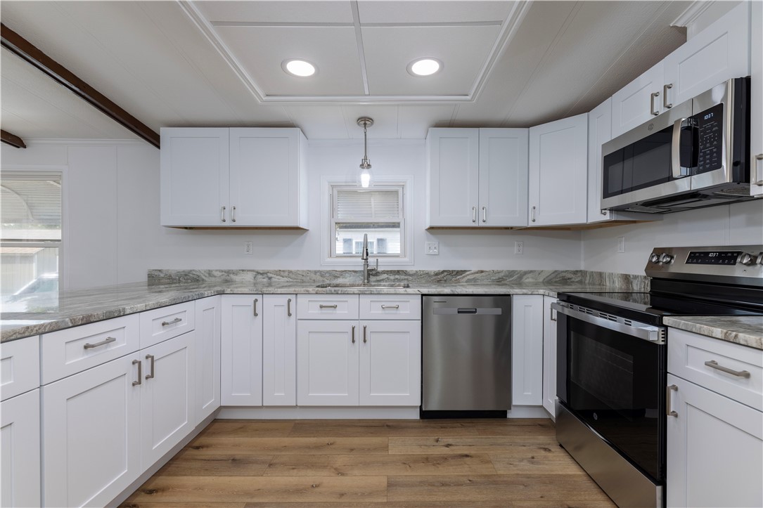 108 Little Pond Road South Kingstown, RI 02879 - Photo 10 of 36