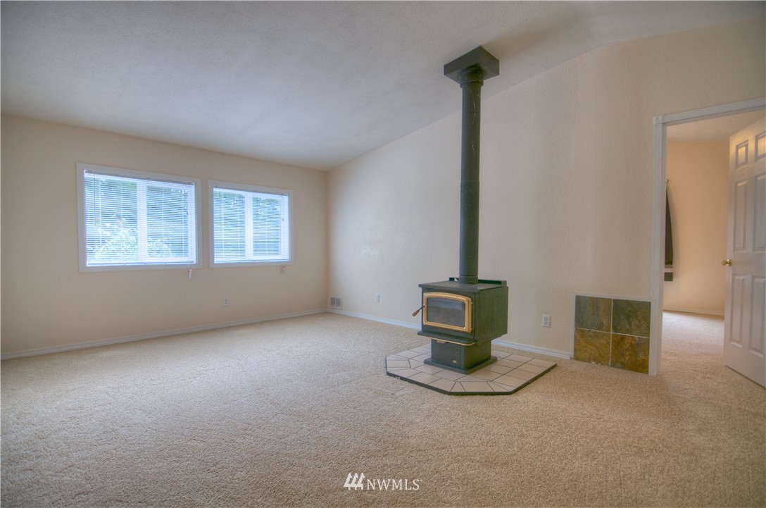 17108 Littlerock Road Southwest Rochester, WA 98579 - Photo 9 of 25