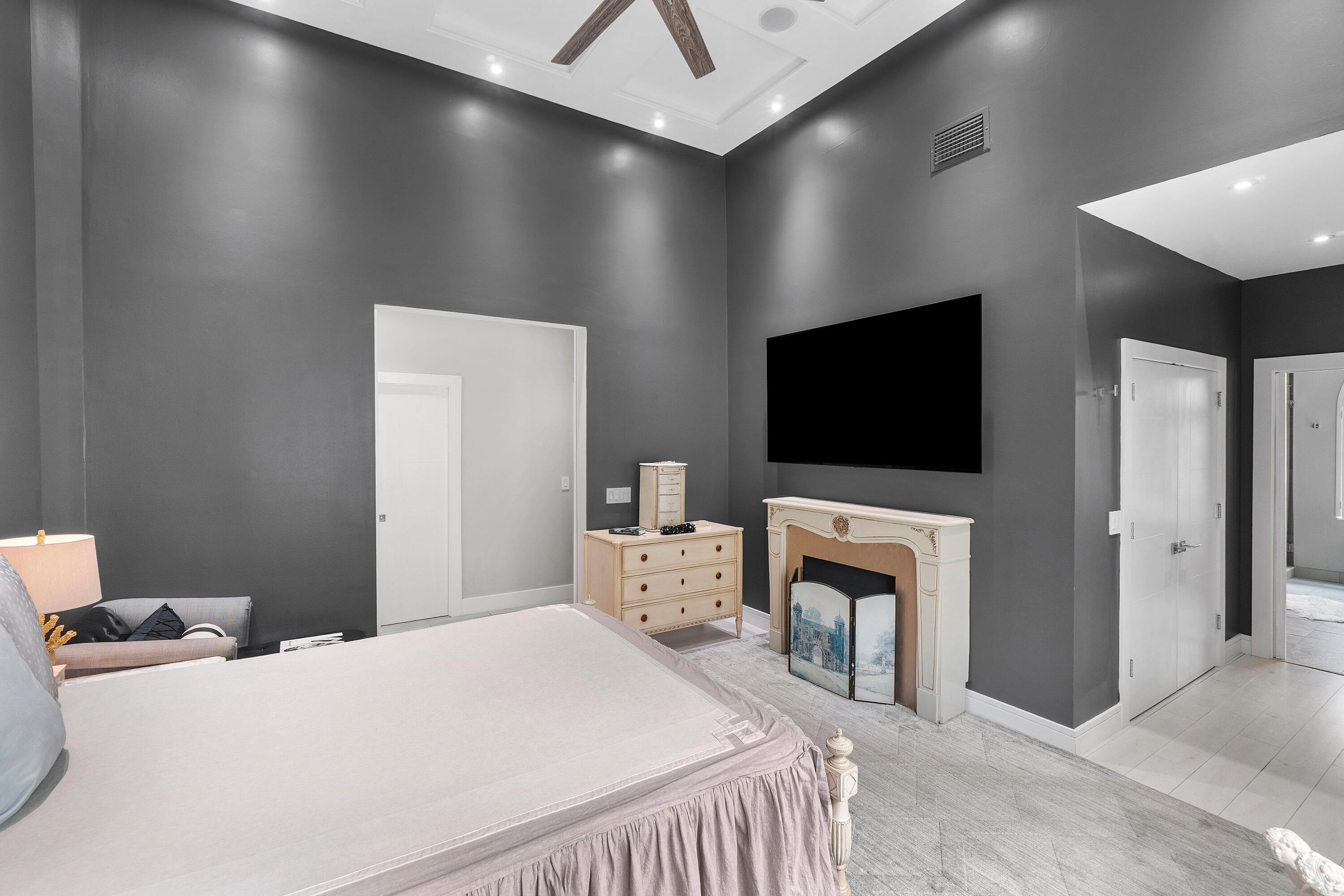 2550 Northwest 52nd Street Boca Raton, FL 33496 - Photo 17 of 64 Primary Bedroom