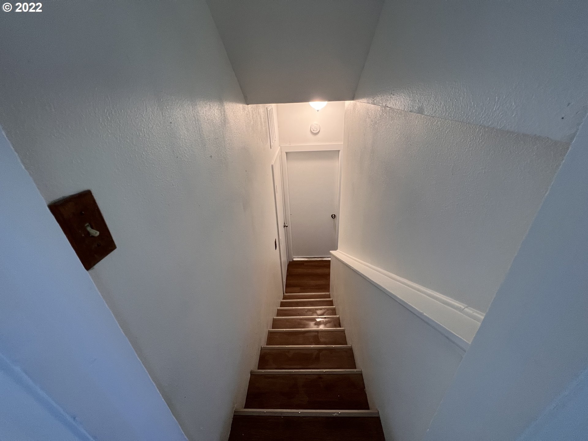 830 E Street Riddle, OR 97469 - Photo 15 of 26