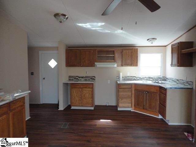 535 Pinedale Road Liberty, SC 29657 - Photo 4 of 11