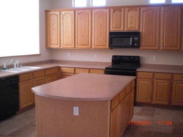 2743 West Florimond Road Phoenix, AZ 85086 - Photo 5 of 15 Kitchen