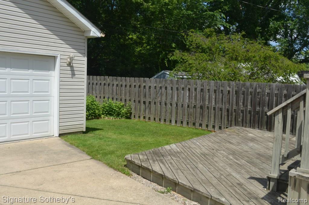 3069 Wakefield Road Berkley, MI 48072 - Photo 32 of 33