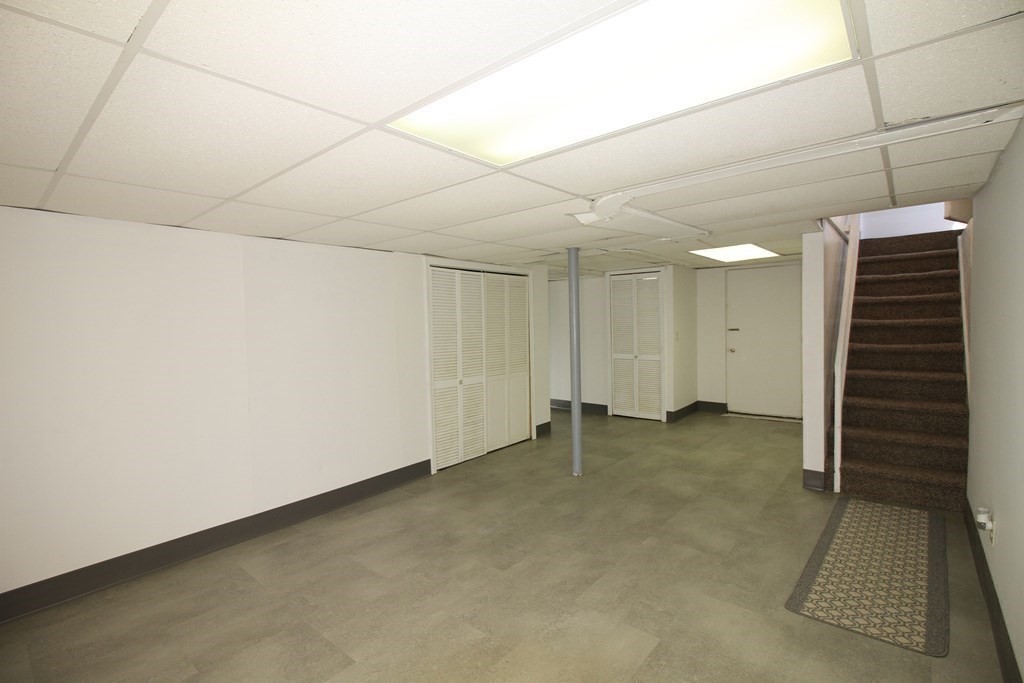 185 Louis Road Springfield, MA 01118 - Photo 16 of 21 Gallery Image 16