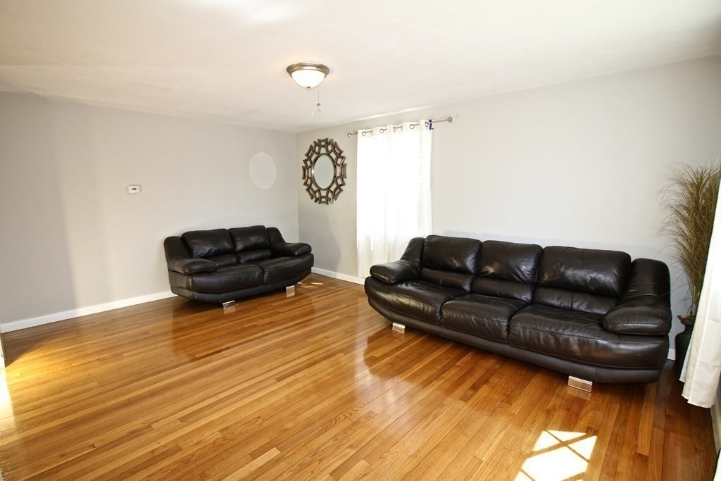 185 Louis Road Springfield, MA 01118 - Photo 6 of 21 Gallery Image 6
