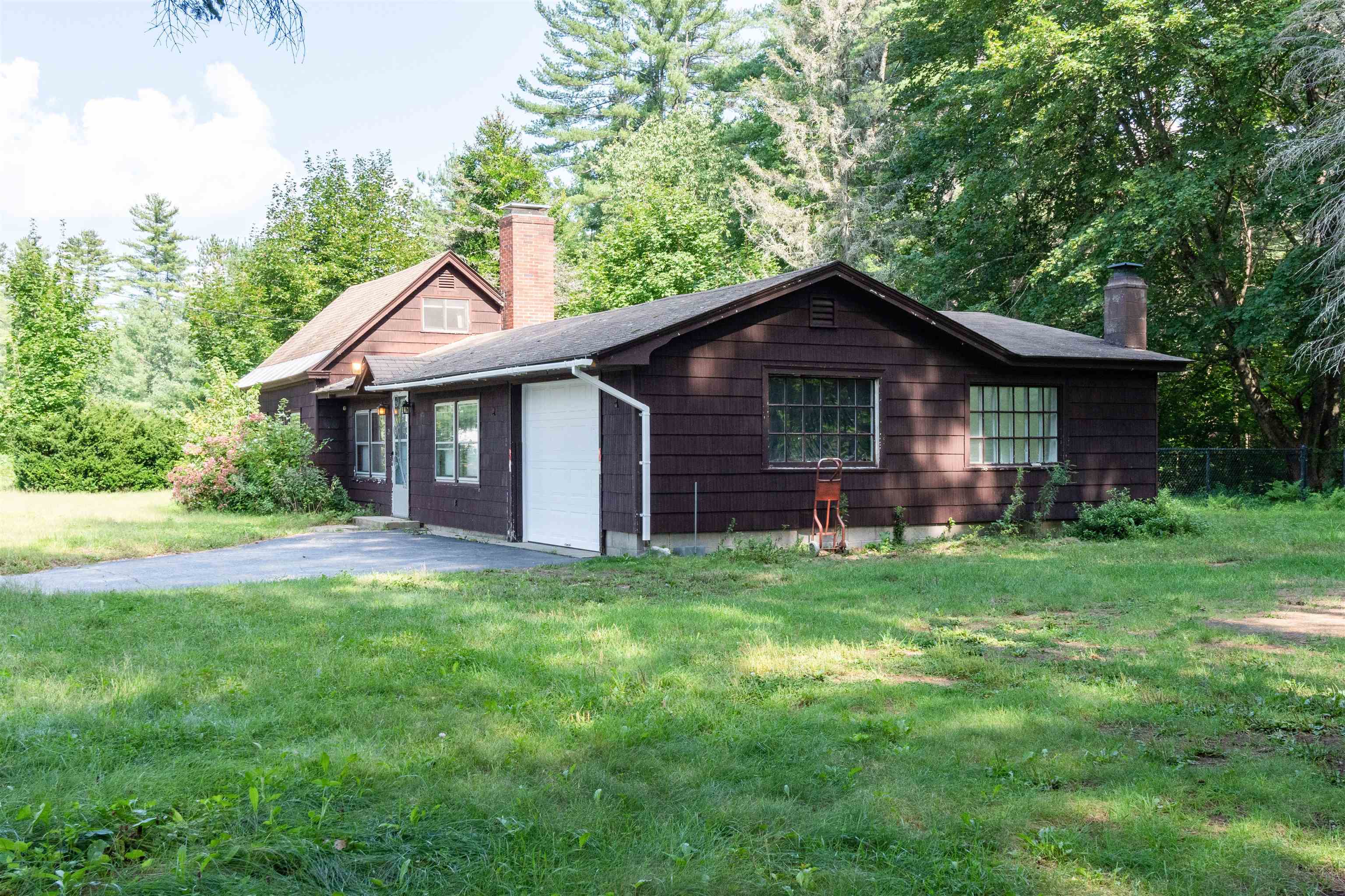 25 Gould Road Weare, NH 03281 - Photo 3 of 40