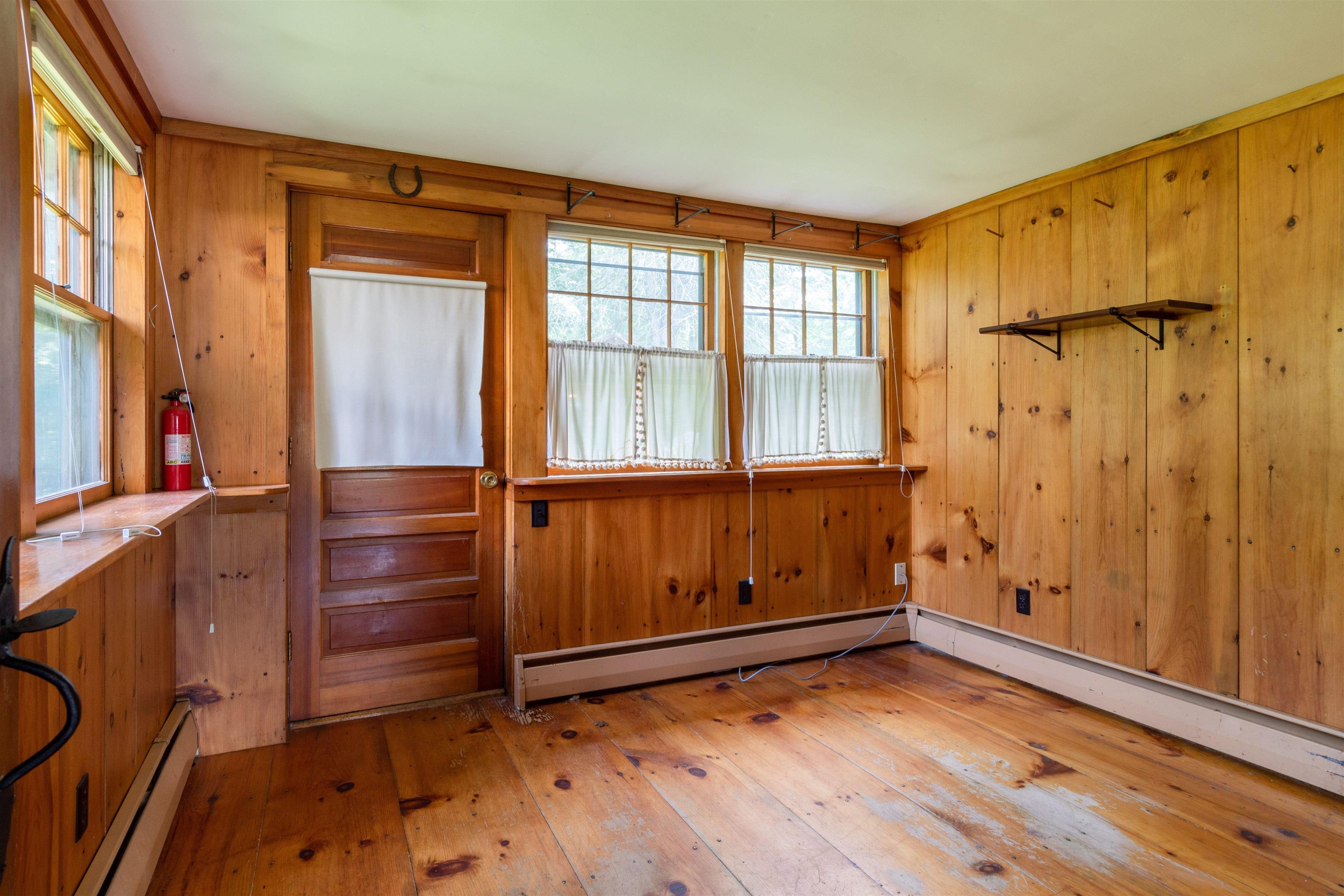25 Gould Road Weare, NH 03281 - Photo 9 of 40