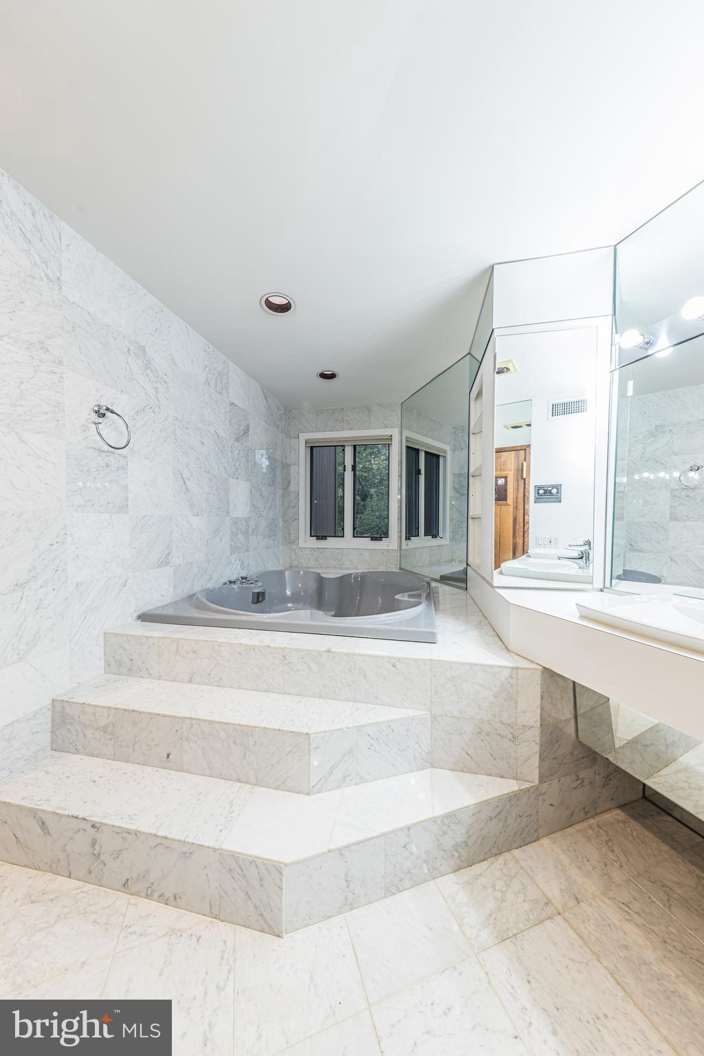 1006 Stonebridge Road Ambler, PA 19002 - Photo 46 of 72
