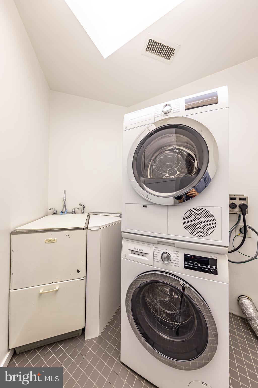 1006 Stonebridge Road Ambler, PA 19002 - Photo 53 of 72 Laundry Room