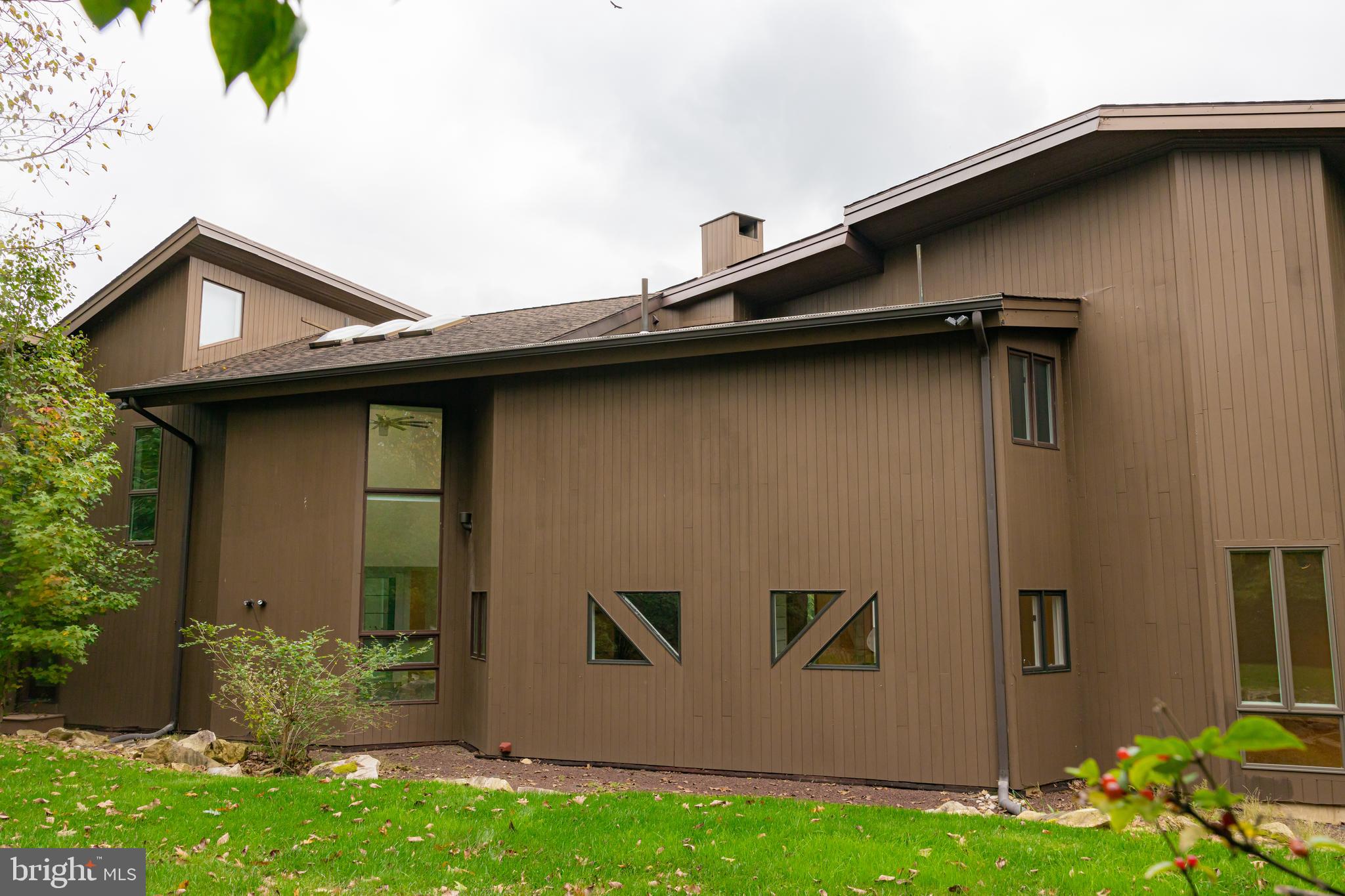 1006 Stonebridge Road Ambler, PA 19002 - Photo 68 of 72 Back View