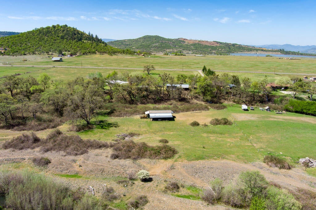 3137 East Antelope Road Eagle Point, OR 97524 - Photo 57 of 66 EA(14)