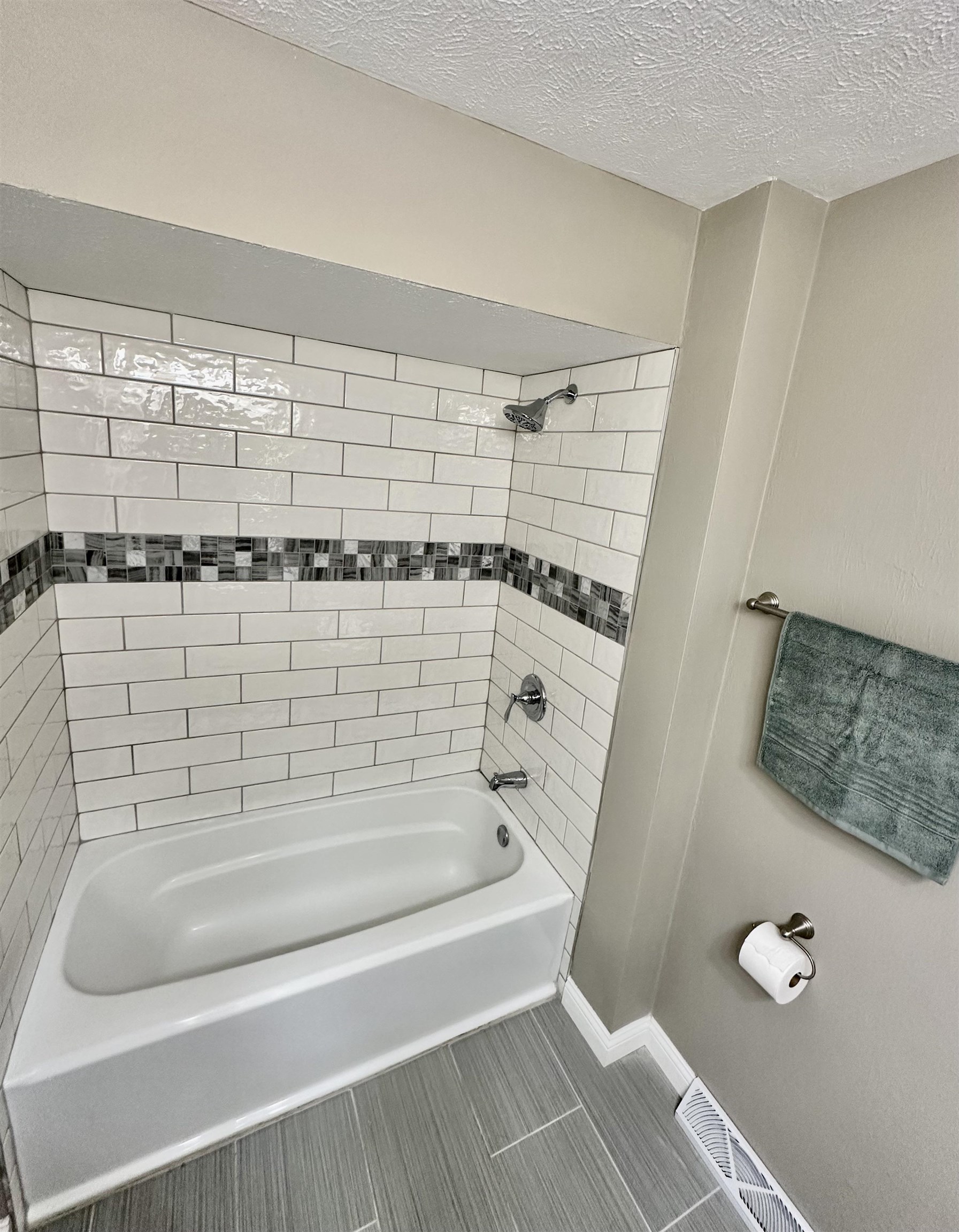 6186 Sorrel Tree Road Rockford, IL 61107 - Photo 17 of 22 Gallery Image 17