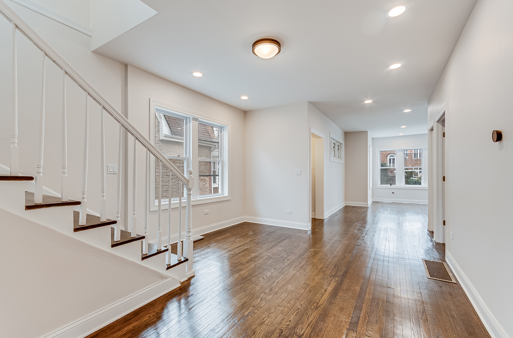 8745 South Throop Street Chicago, IL 60620 - Photo 2 of 37