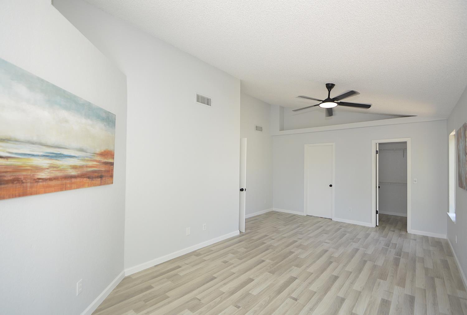 3290 North Rafael Avenue Fresno, CA 93722 - Photo 30 of 34