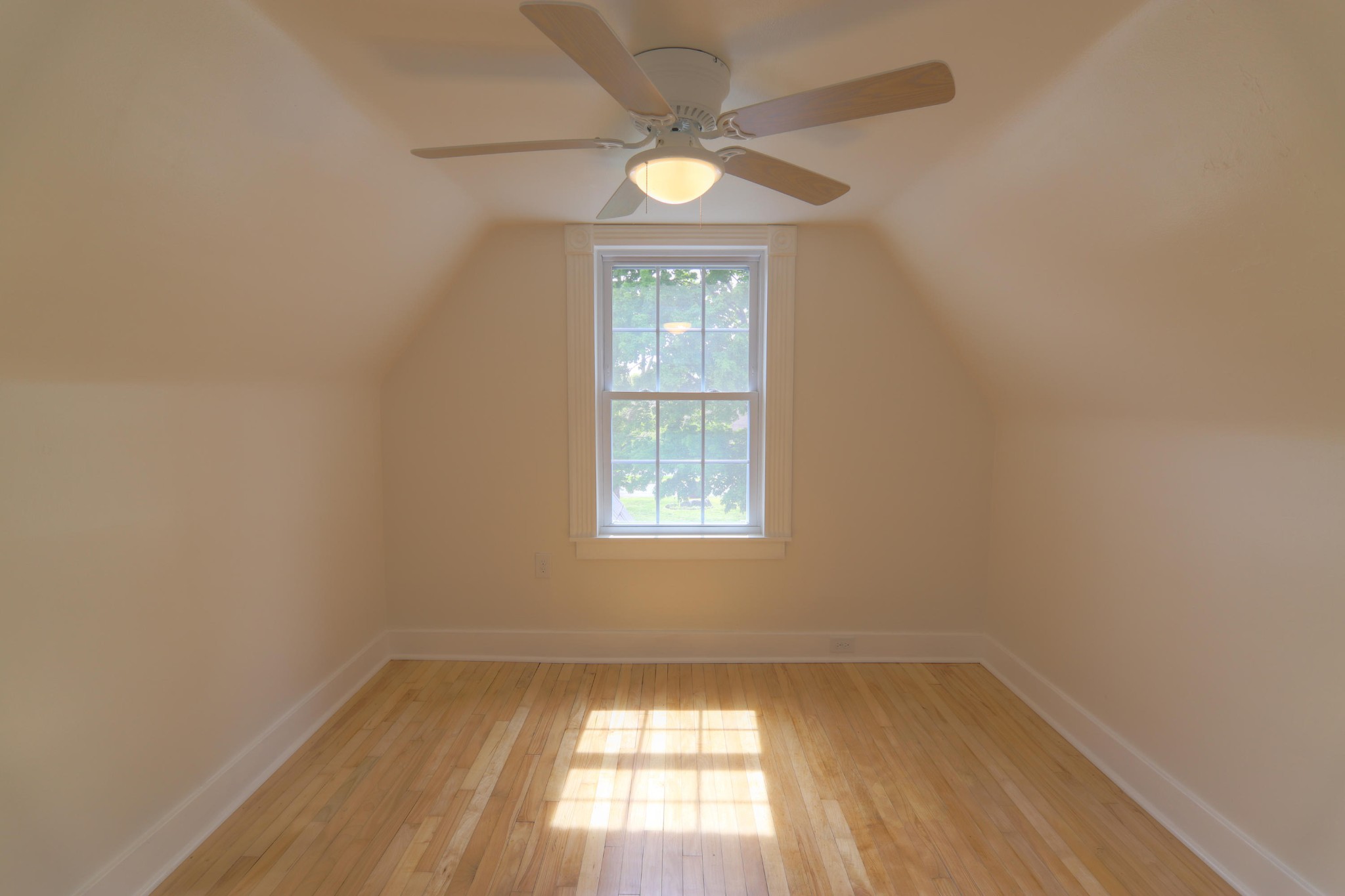 2853 Rennoc Road Knoxville, TN 37918 - Photo 14 of 18 Gallery Image 14