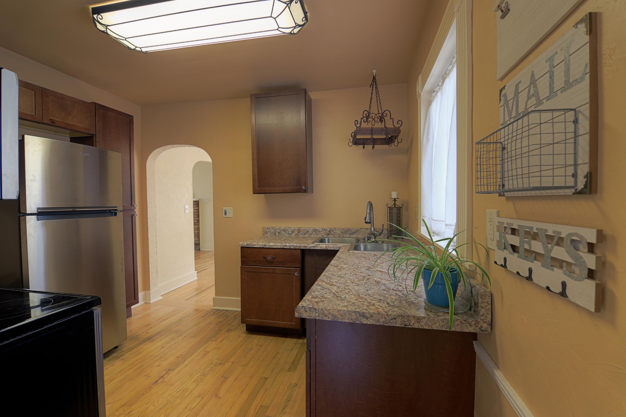 2853 Rennoc Road Knoxville, TN 37918 - Photo 8 of 18 Gallery Image 8