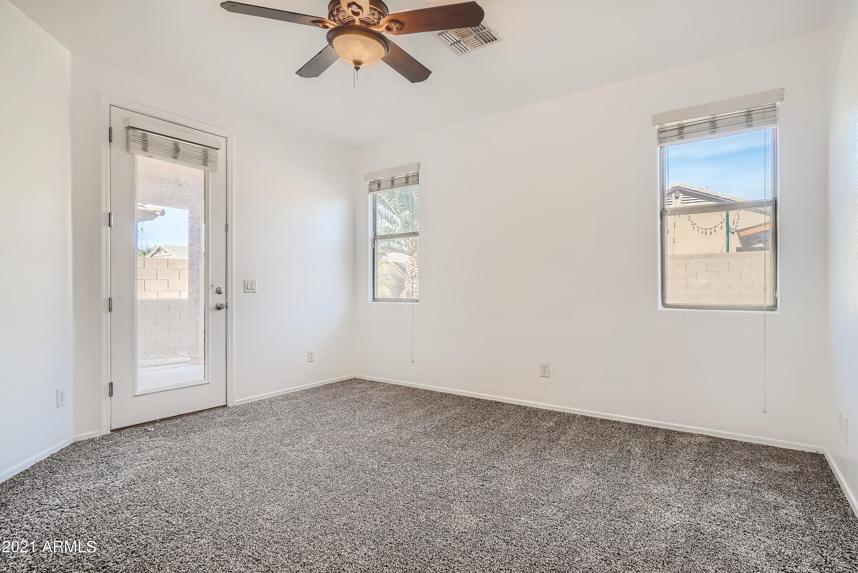 8748 West Cordes Road Tolleson, AZ 85353 - Photo 12 of 33 12-927331943-16 Primary Bedroom