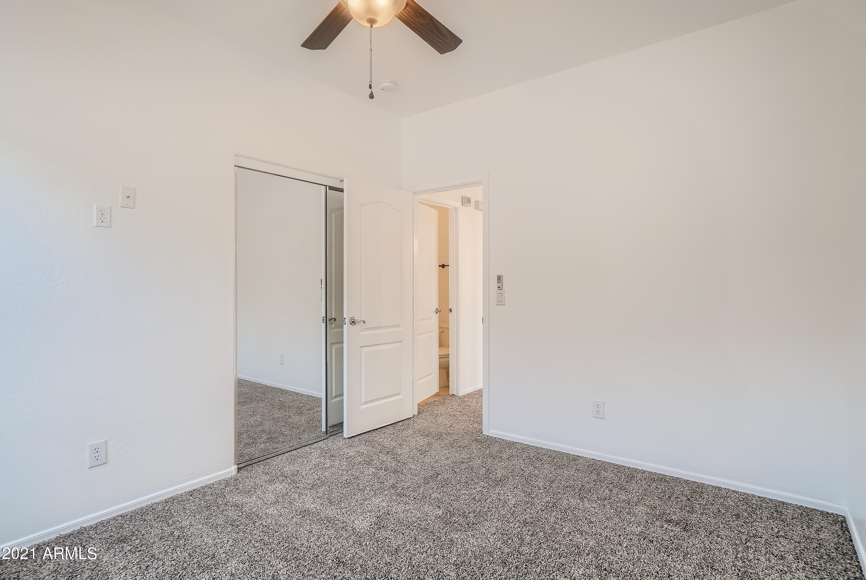 8748 West Cordes Road Tolleson, AZ 85353 - Photo 19 of 33 19-866222437-24 Bedroom