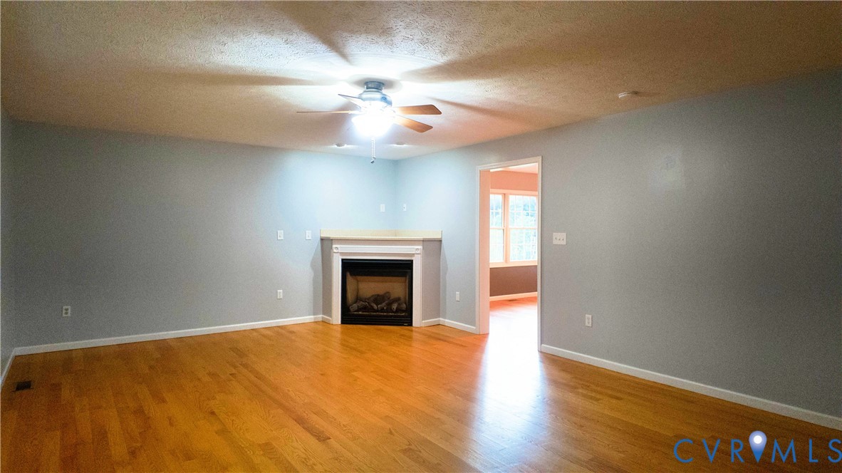 450 Fishel Road Winchester, VA 22602 - Photo 2 of 15