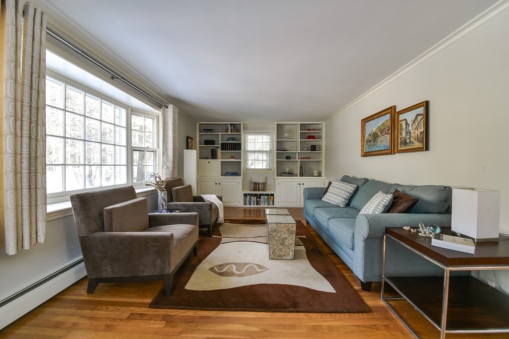 3 York Road Wayland, MA 01778 - Photo 17 of 27 Gallery Image 17