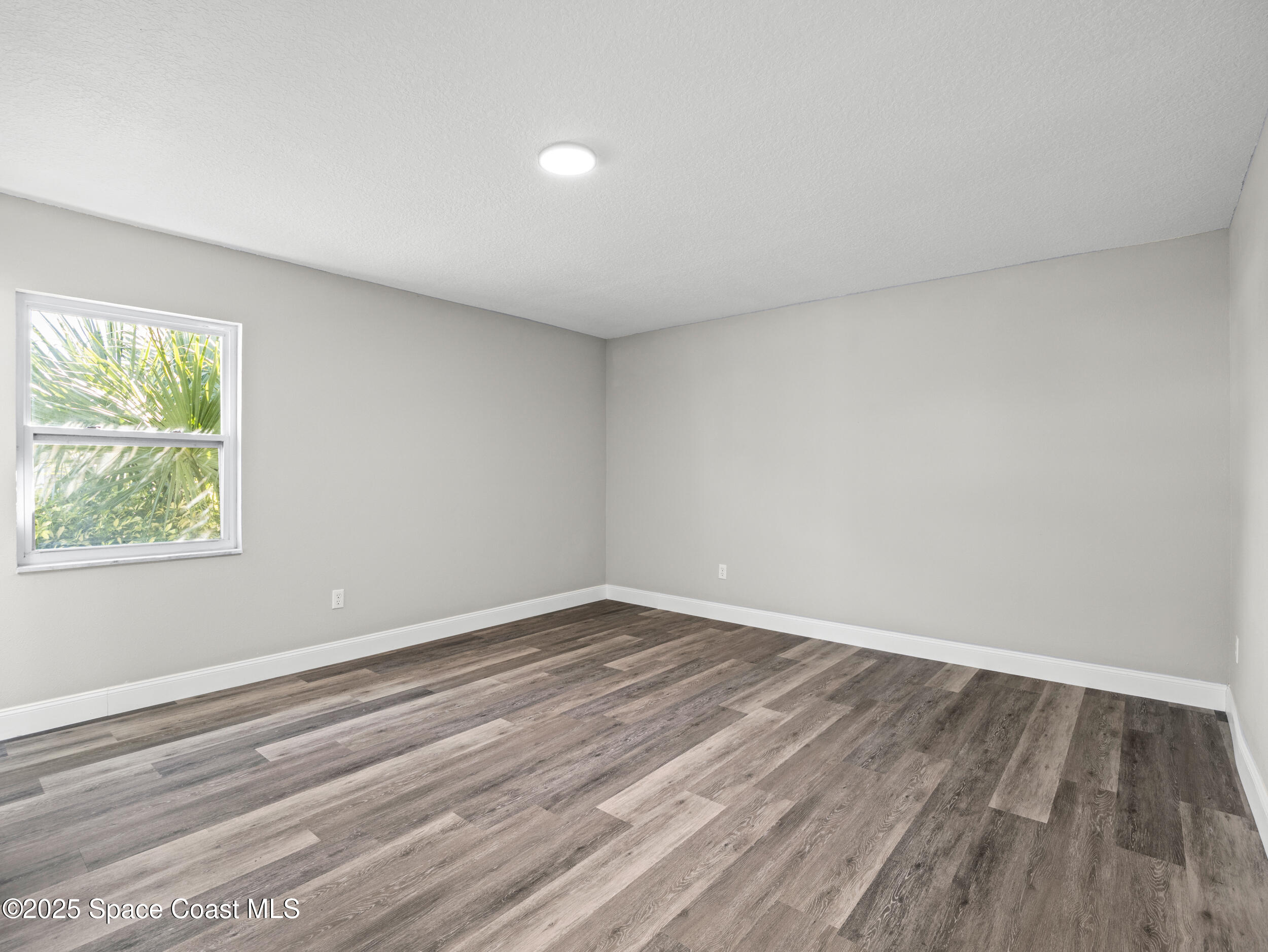 1348 Cromey Road Northeast Palm Bay, FL 32905 - Photo 12 of 47 p1011328