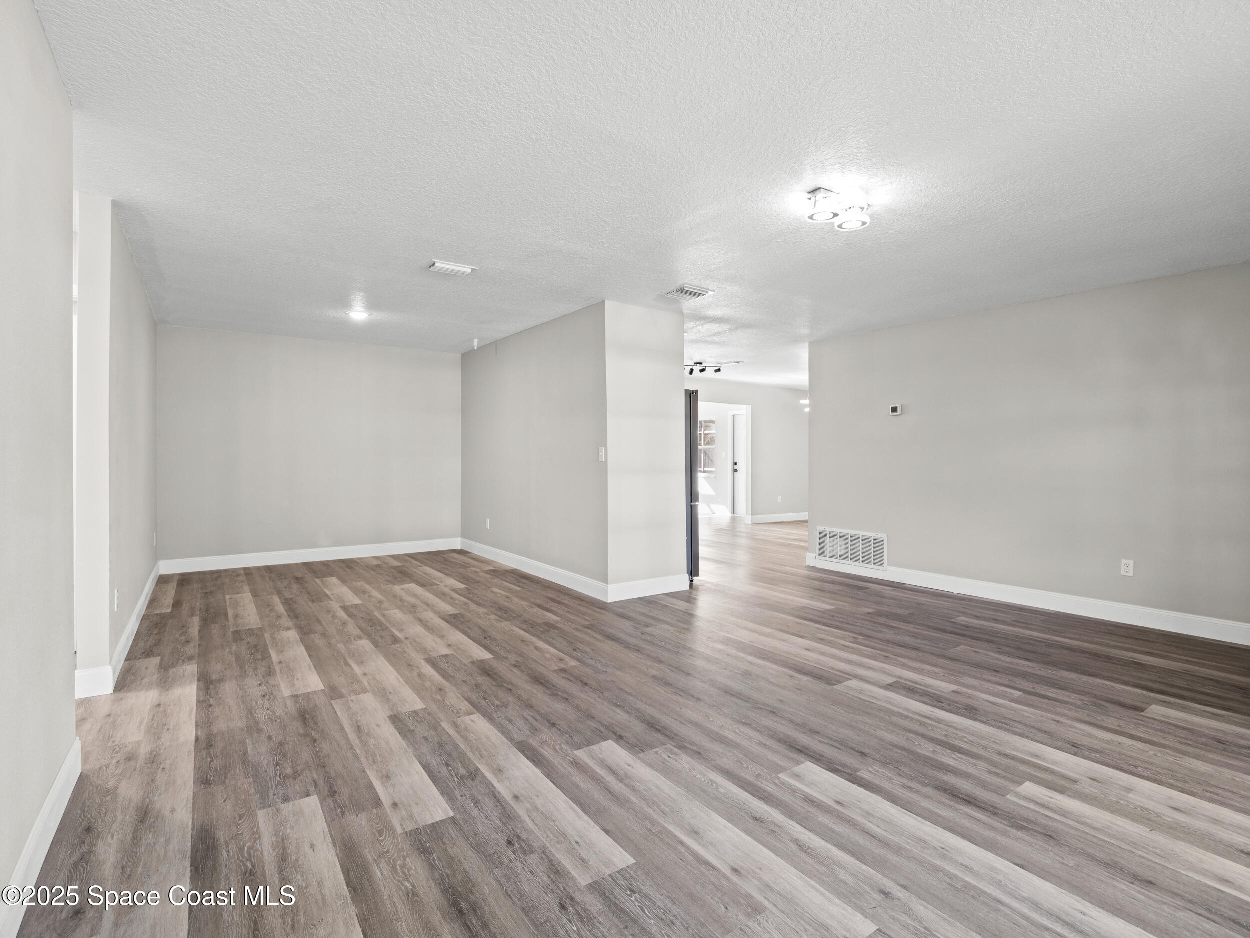 1348 Cromey Road Northeast Palm Bay, FL 32905 - Photo 19 of 47 p1011363